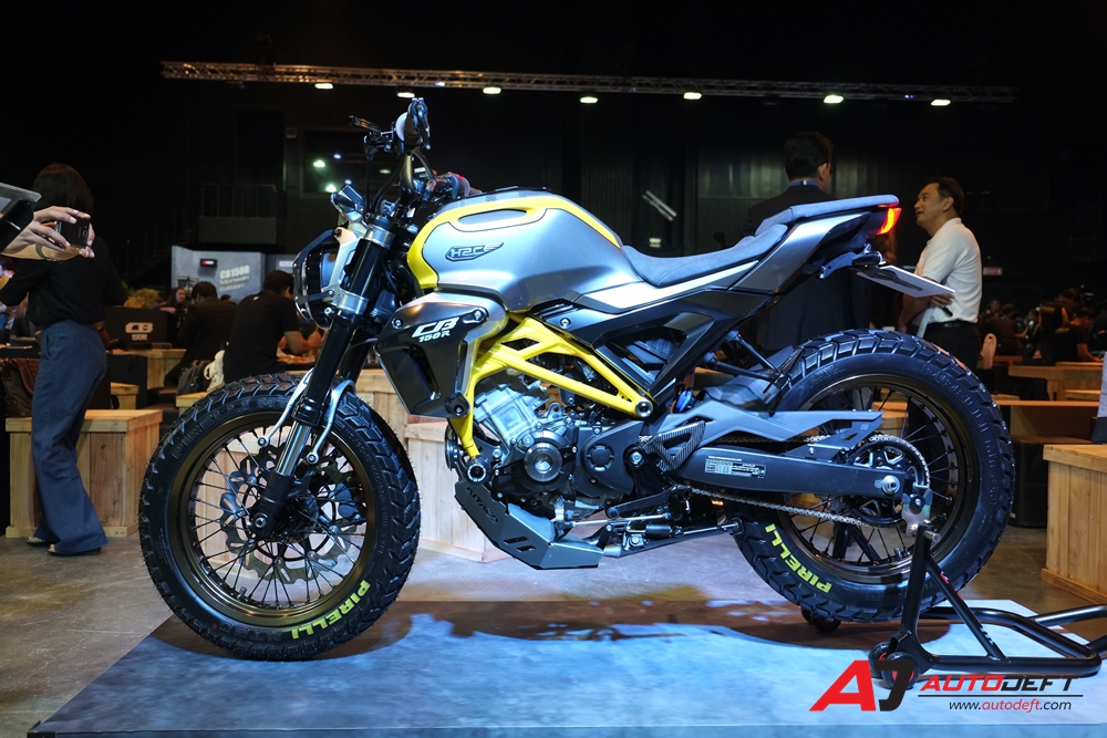 scrambler cb150r